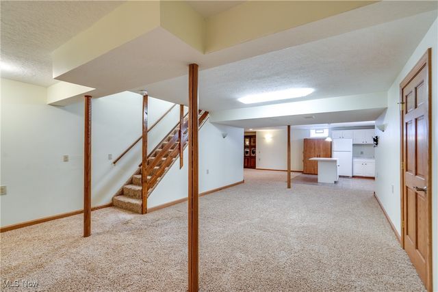 8366 Greenock Drive NW, North Canton, OH 44720