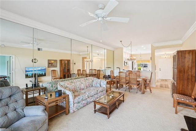 7340 Coventry CT 809, Naples, FL 34104