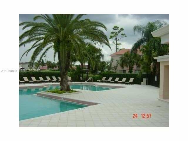 3370 N Pinewalk Dr N 1217, Margate, FL 33063