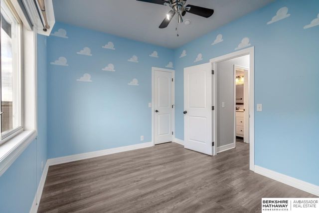 2608 Alexandra Road, Papillion, NE 68133