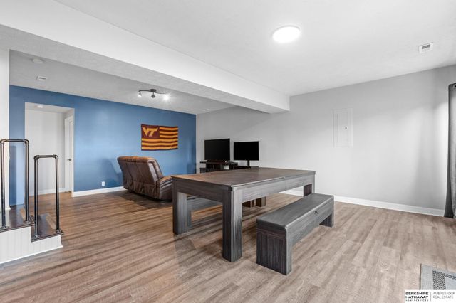 2608 Alexandra Road, Papillion, NE 68133