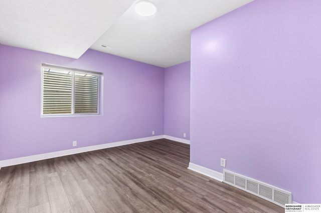 2608 Alexandra Road, Papillion, NE 68133