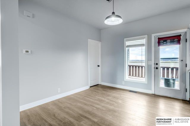 2608 Alexandra Road, Papillion, NE 68133