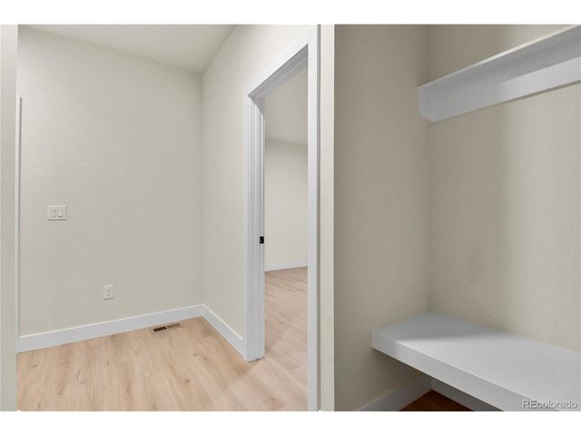 25 Noyer Ct, Colorado Springs, CO 80906