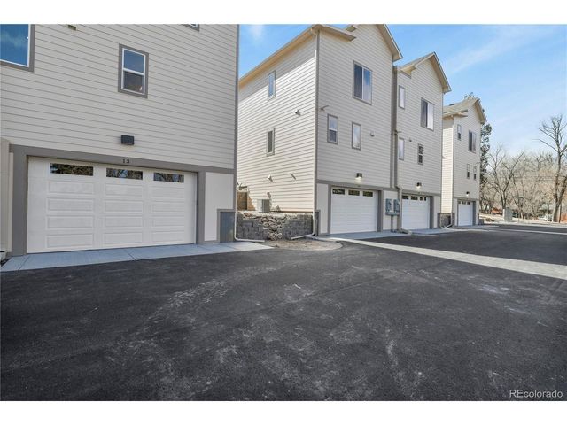 25 Noyer Ct, Colorado Springs, CO 80906