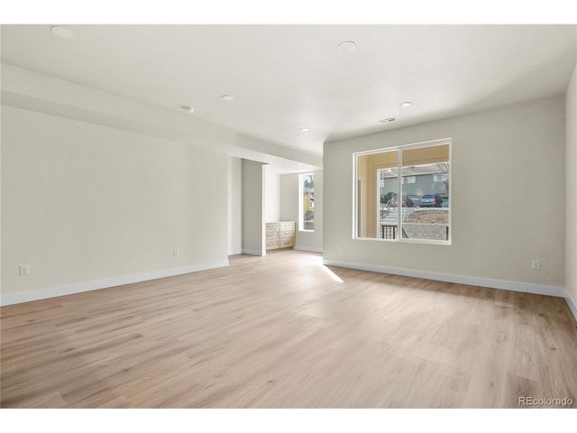 25 Noyer Ct, Colorado Springs, CO 80906