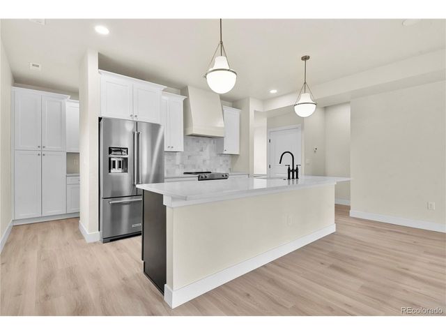 25 Noyer Ct, Colorado Springs, CO 80906