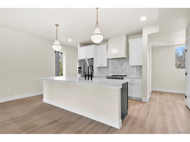 25 Noyer Ct, Colorado Springs, CO 80906