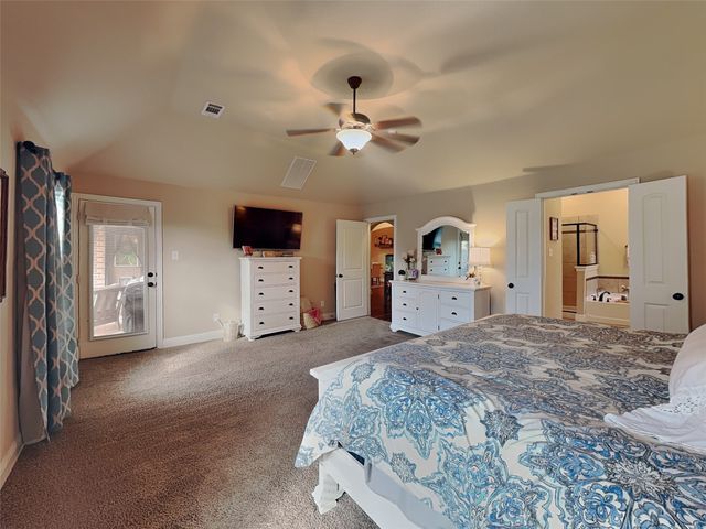 1635 St Croix Street, Burleson, TX 76028