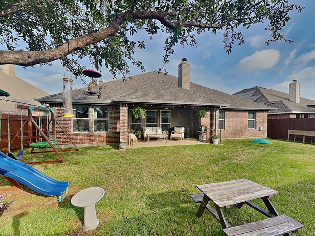 1635 St Croix Street, Burleson, TX 76028