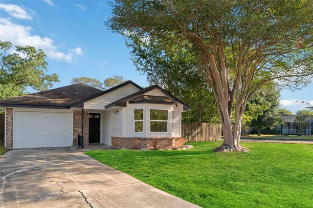 9202 Goodmeadow Drive, Houston, TX 77064