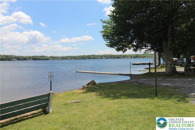 26 Nash Trail, Penn Forest Twp, PA 18210