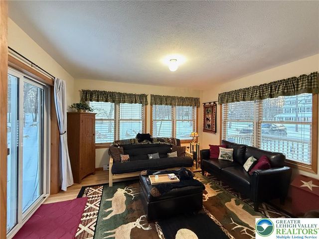 26 Nash Trail, Penn Forest Twp, PA 18210