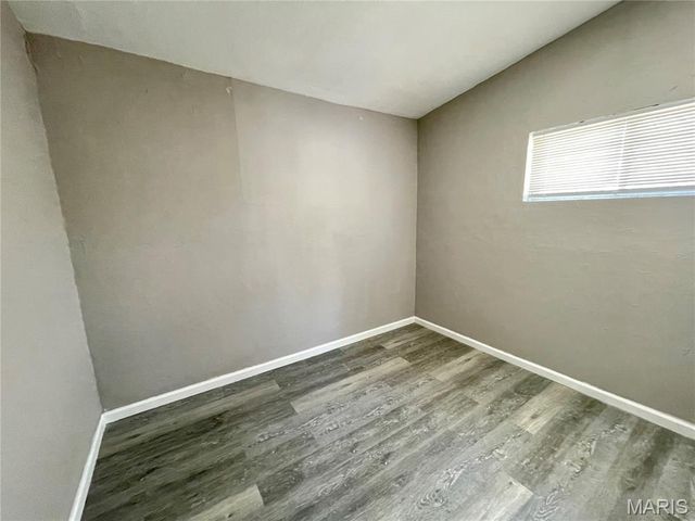 1132 Lakeview Avenue, St Louis, MO 63138