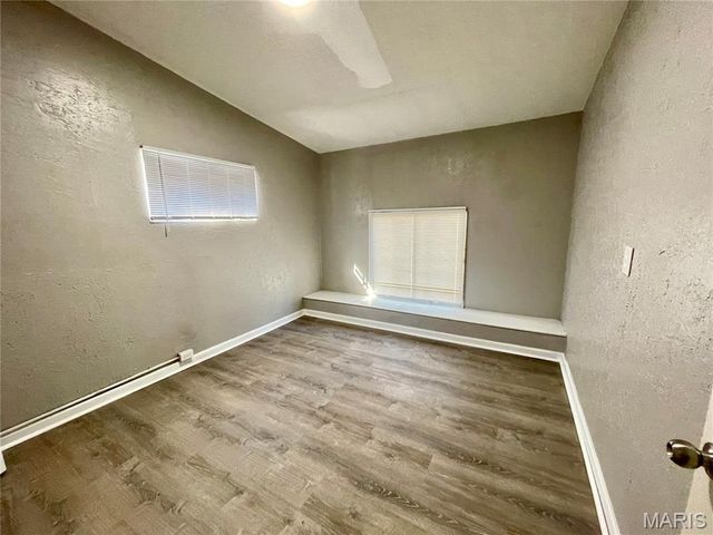 1132 Lakeview Avenue, St Louis, MO 63138