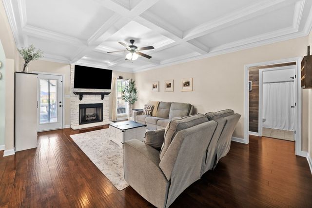 964 Nectar Ct, Adams, TN 37010