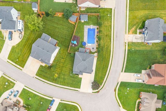 964 Nectar Ct, Adams, TN 37010