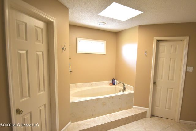 1780 Malone Road, Nesbit, MS 38651