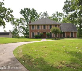 1780 Malone Road, Nesbit, MS 38651