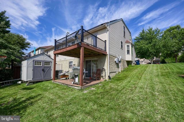 108 HAWK LN, Ephrata, PA 17522