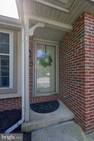 108 HAWK LN, Ephrata, PA 17522