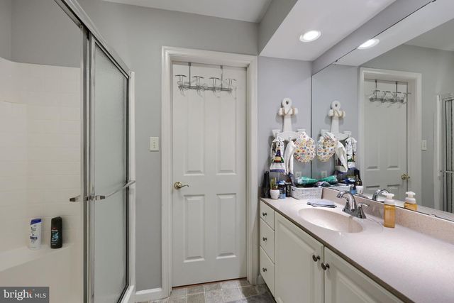108 HAWK LN, Ephrata, PA 17522