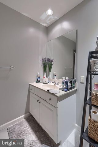 108 HAWK LN, Ephrata, PA 17522