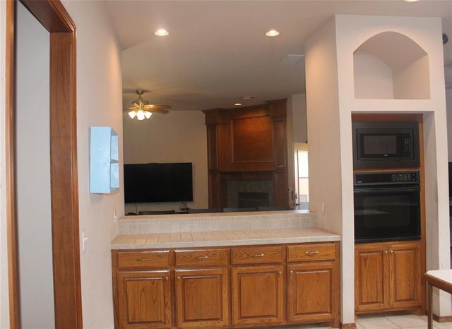 14112 Kiowa Drive, Edmond, OK 73013