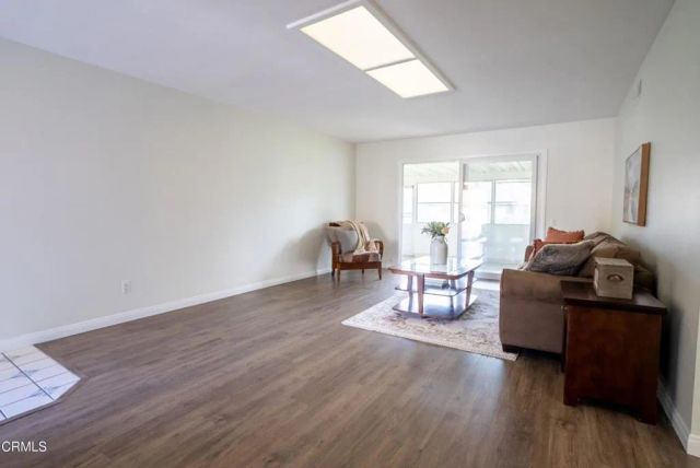 5142 Village 5, Camarillo, CA 93012