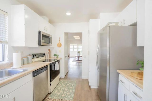 5142 Village 5, Camarillo, CA 93012