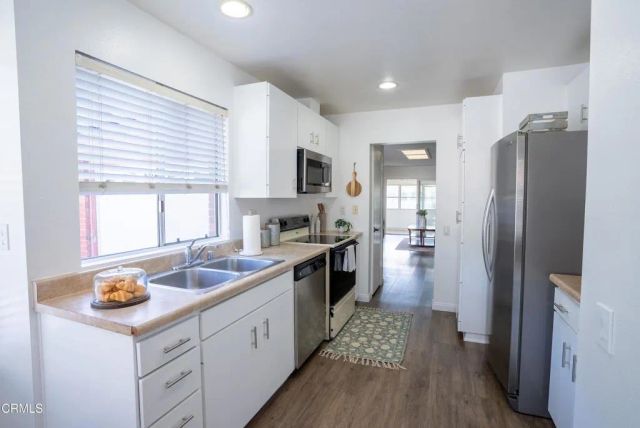 5142 Village 5, Camarillo, CA 93012