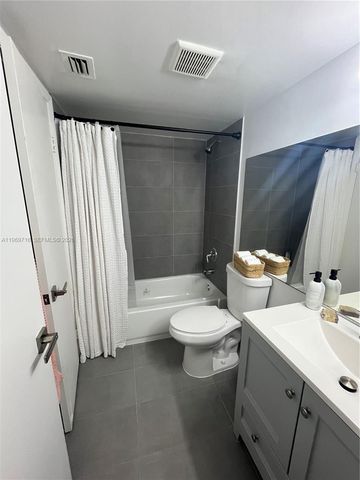 9811 Westview Dr 922, Coral Springs, FL 33076