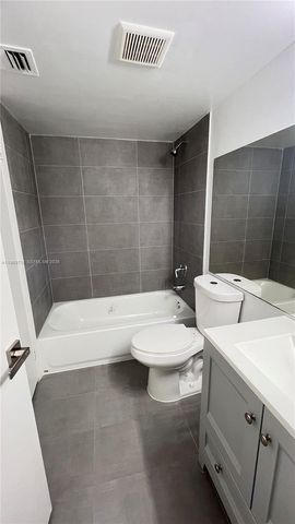 9811 Westview Dr 922, Coral Springs, FL 33076