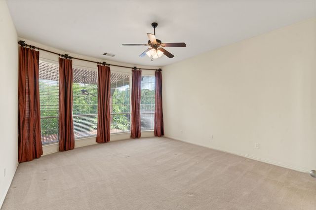3024 N Camino Lagos, Grand Prairie, TX 75054