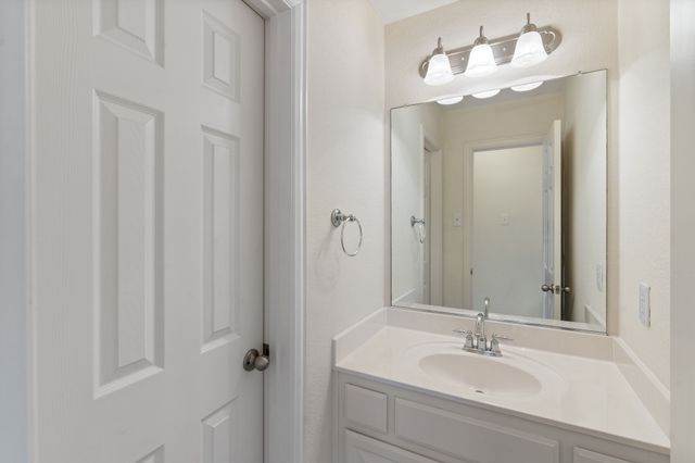 3024 N Camino Lagos, Grand Prairie, TX 75054