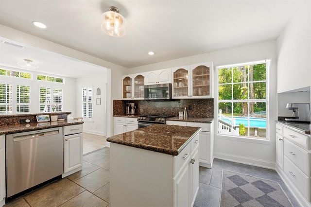 13884 N 71st Pl Place N, West Palm Beach, FL 33412