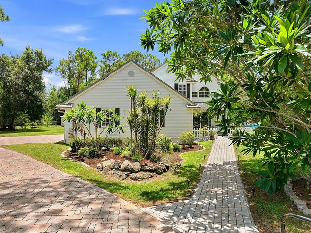 13884 N 71st Pl Place N, West Palm Beach, FL 33412