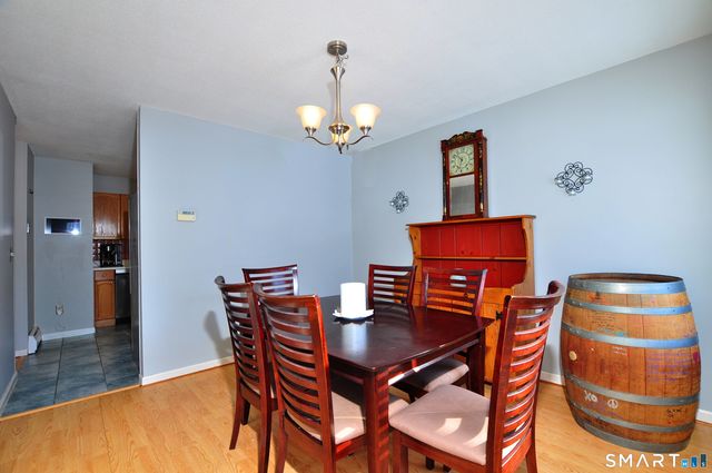 7 Glen Hollow, East Granby, CT 06026