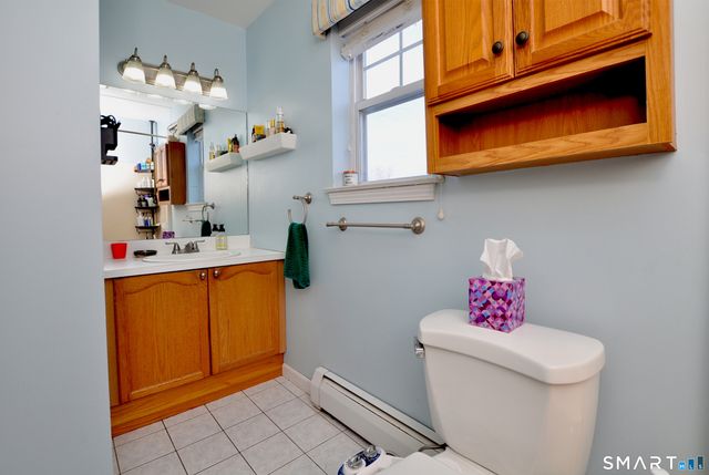 7 Glen Hollow, East Granby, CT 06026