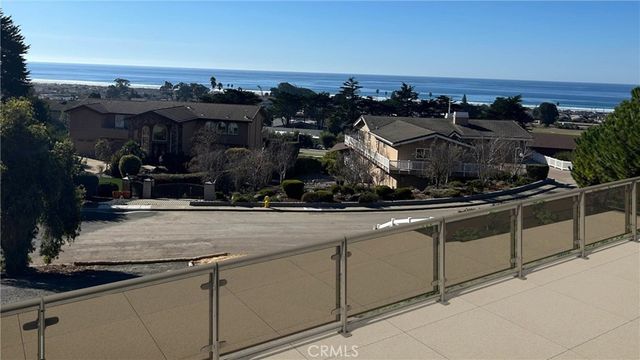 670 Sequoia Court, Morro Bay, CA 93442