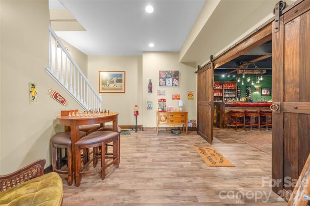 350 Vista Point Drive, Weaverville, NC 28787