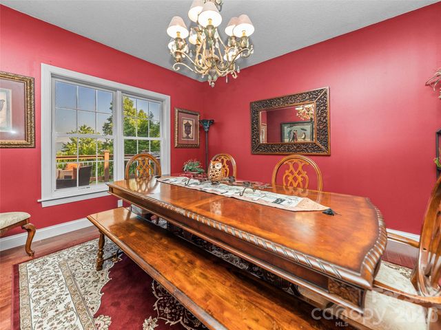 350 Vista Point Drive, Weaverville, NC 28787