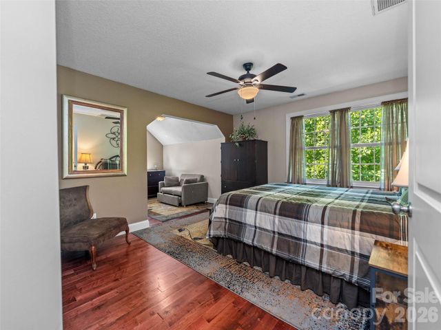 350 Vista Point Drive, Weaverville, NC 28787