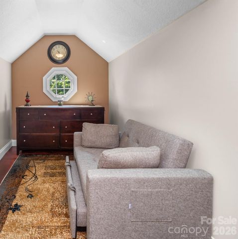 350 Vista Point Drive, Weaverville, NC 28787