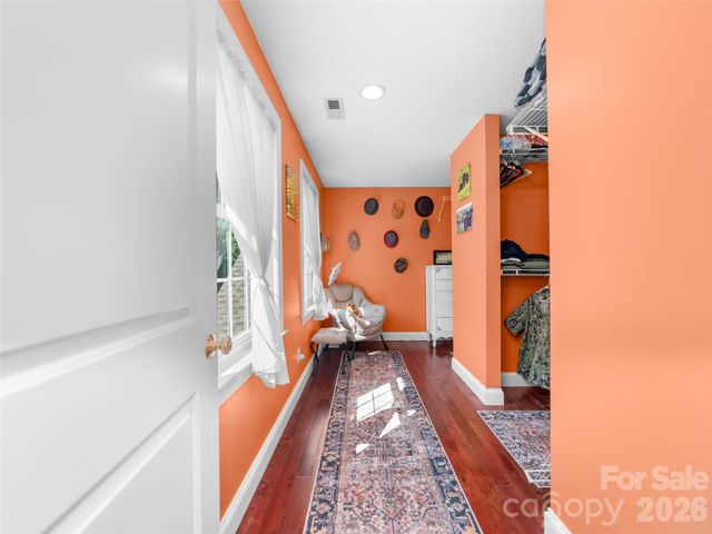350 Vista Point Drive, Weaverville, NC 28787