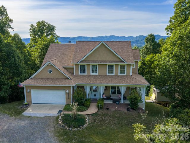 350 Vista Point Drive, Weaverville, NC 28787
