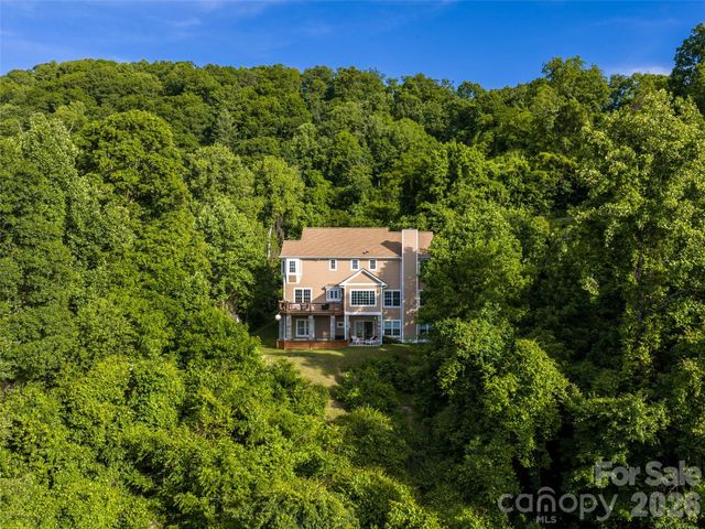 350 Vista Point Drive, Weaverville, NC 28787