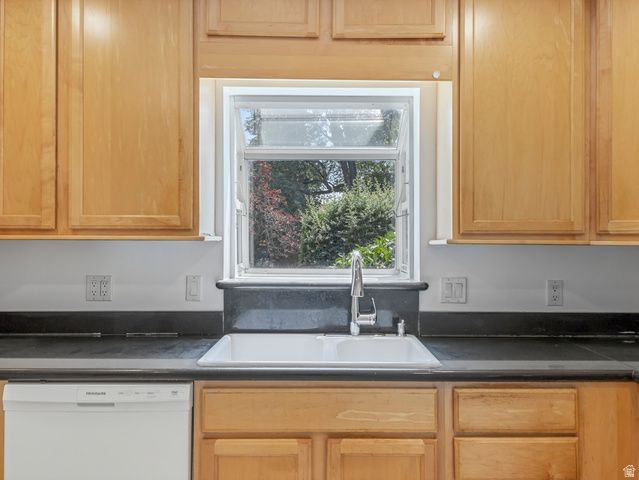 2830 S 2300 E, Salt Lake City, UT 84109