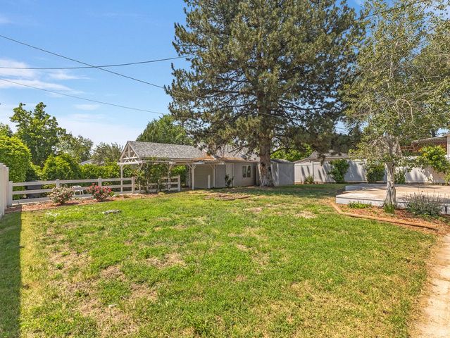 2830 S 2300 E, Salt Lake City, UT 84109