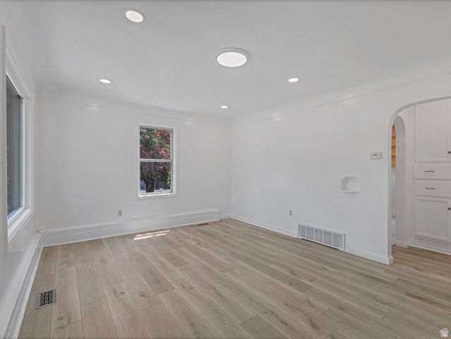 2830 S 2300 E, Salt Lake City, UT 84109